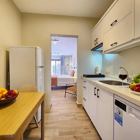 Demir Point By Safiya Göcek